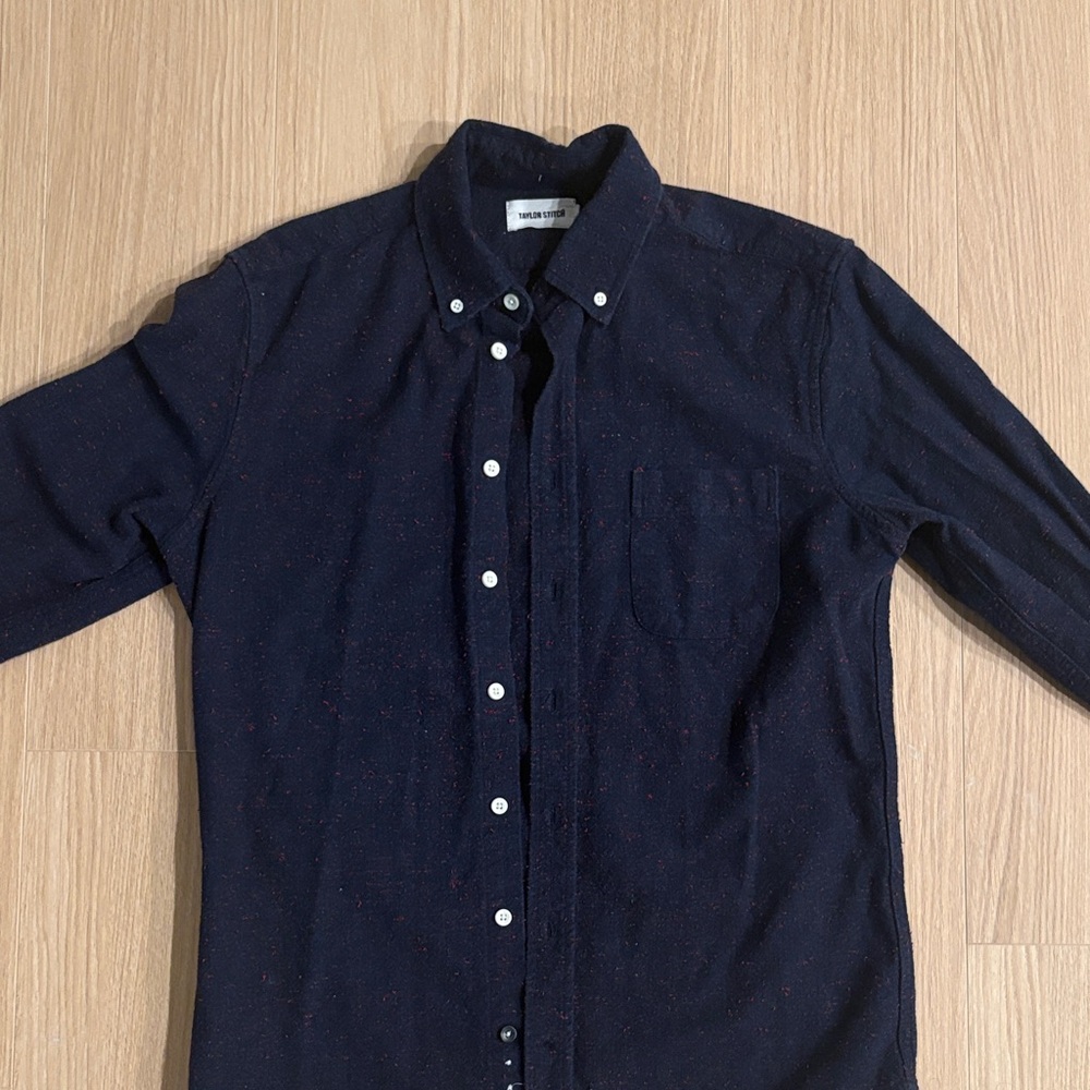 NWOT Taylor Stitch wool cotton Navy/maroon button down. Size small / 38.